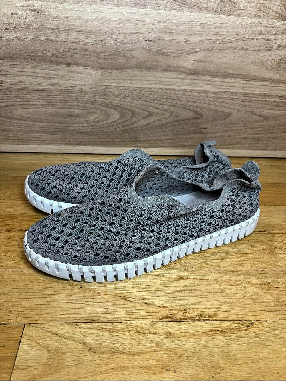 Ilse Jacobsen Tulip 139 Slip-On Sneakers in Gray - Size 41